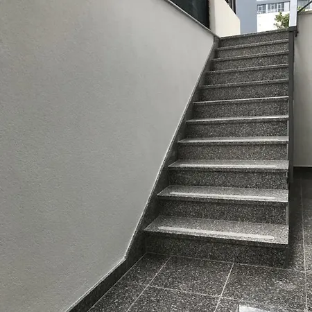 Dena Apartment Split